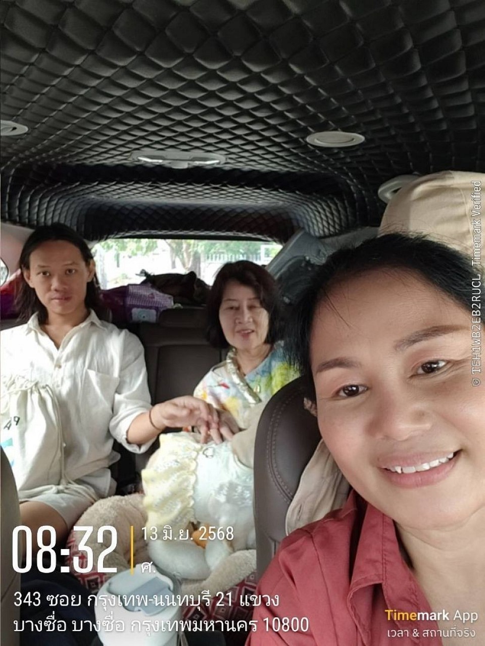 คนขับรถ สุภาพสตรี ก็มี ให้บริการ สำหรับ ลูกค้า ที่ต้องการ คนขับ เป็นผู้หญิง นะคะ สอบถามโทร 0862355391 (สมพร)