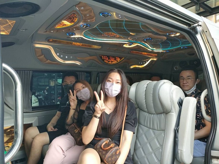 เหมารถตู้นำเที่ยว เหมารถตู้ไปต่างจังหวัด เหมารถตู้ไปสนามบิน บริการรับส่งทั่วประเทศไทยตลอด 24 ชั่วโมง